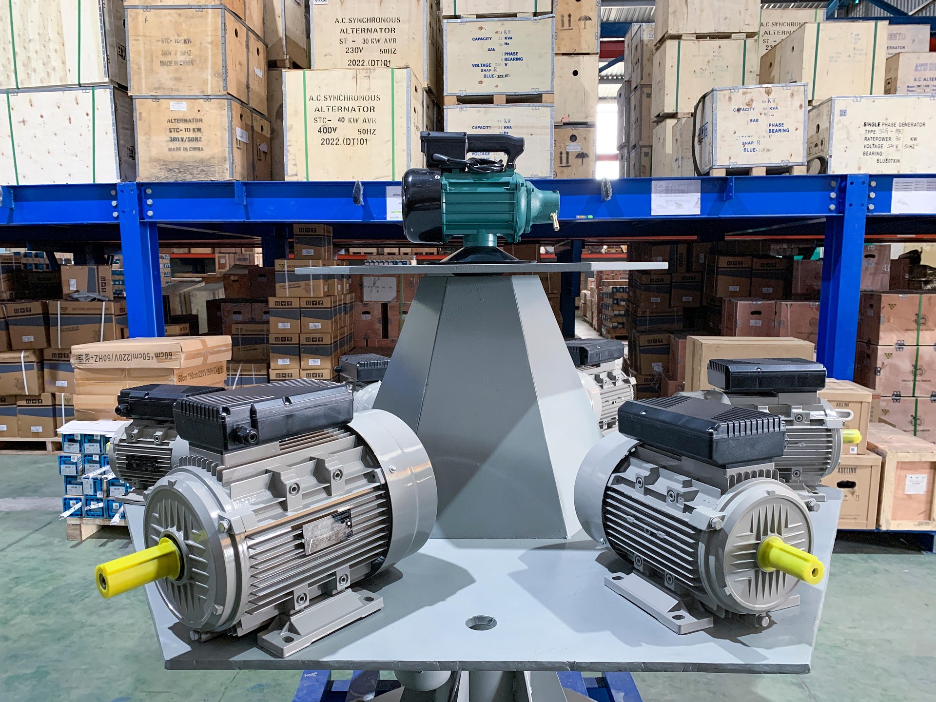 motor-7903404_1920